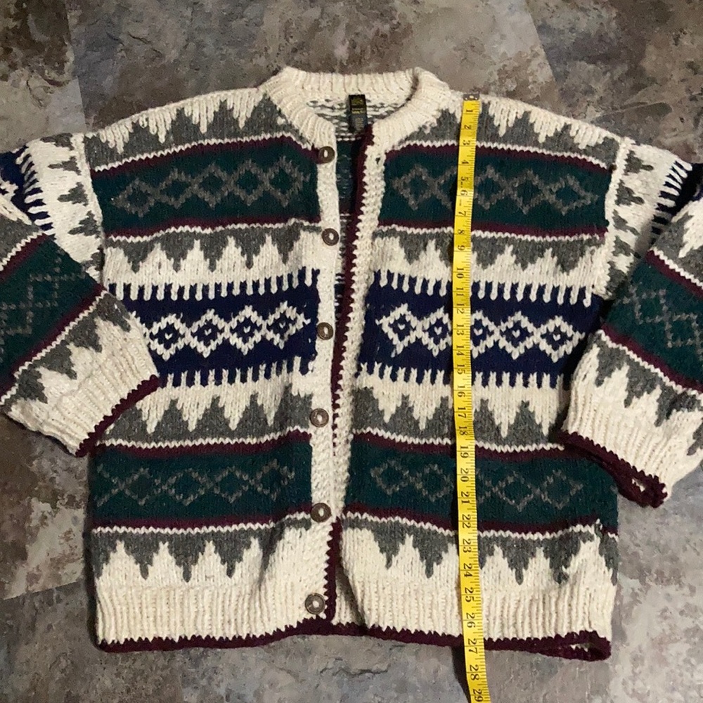 Sumag  Maki - Women’s Vintage 100 Percent Wool Sweater - Picture 5 of 5